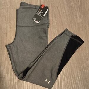 NWT Under Armour Compression Leggings